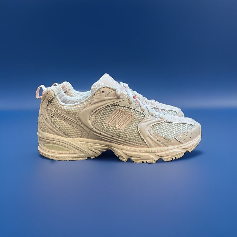 Size 6 - New Balance 530 Rose Sugar